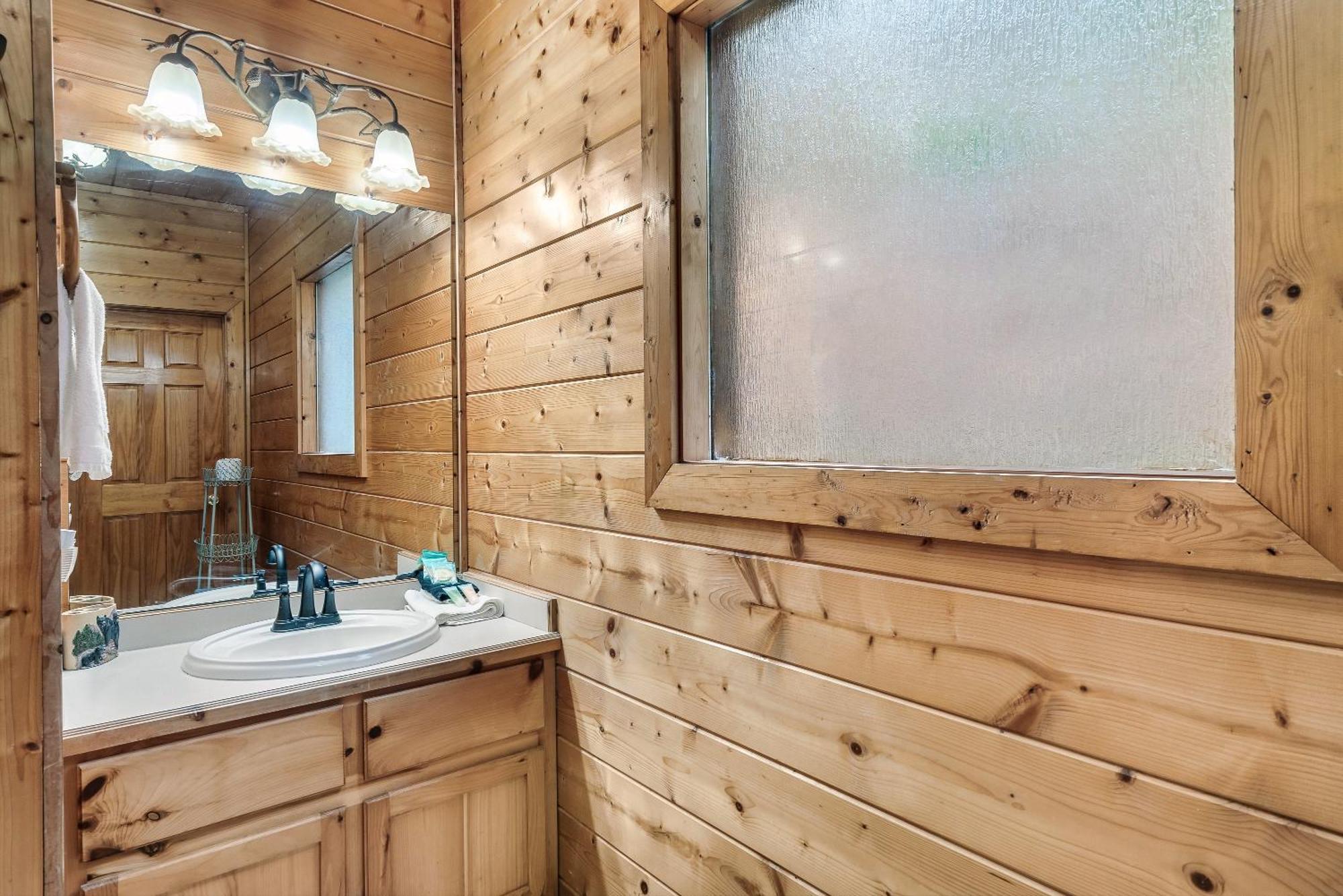 Private! Hot Tub, Views, & Games Villa Sevierville Bagian luar foto