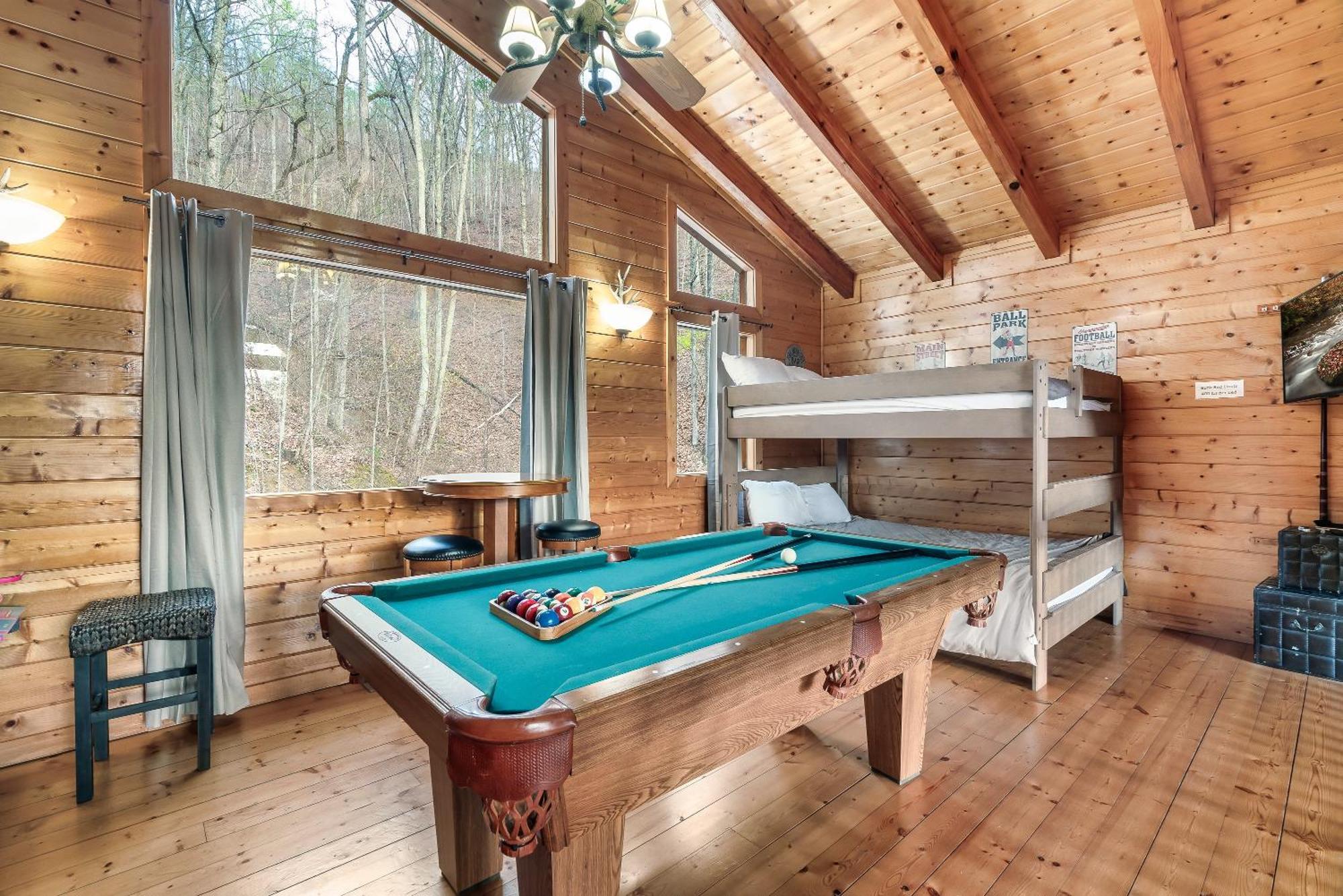 Private! Hot Tub, Views, & Games Villa Sevierville Bagian luar foto