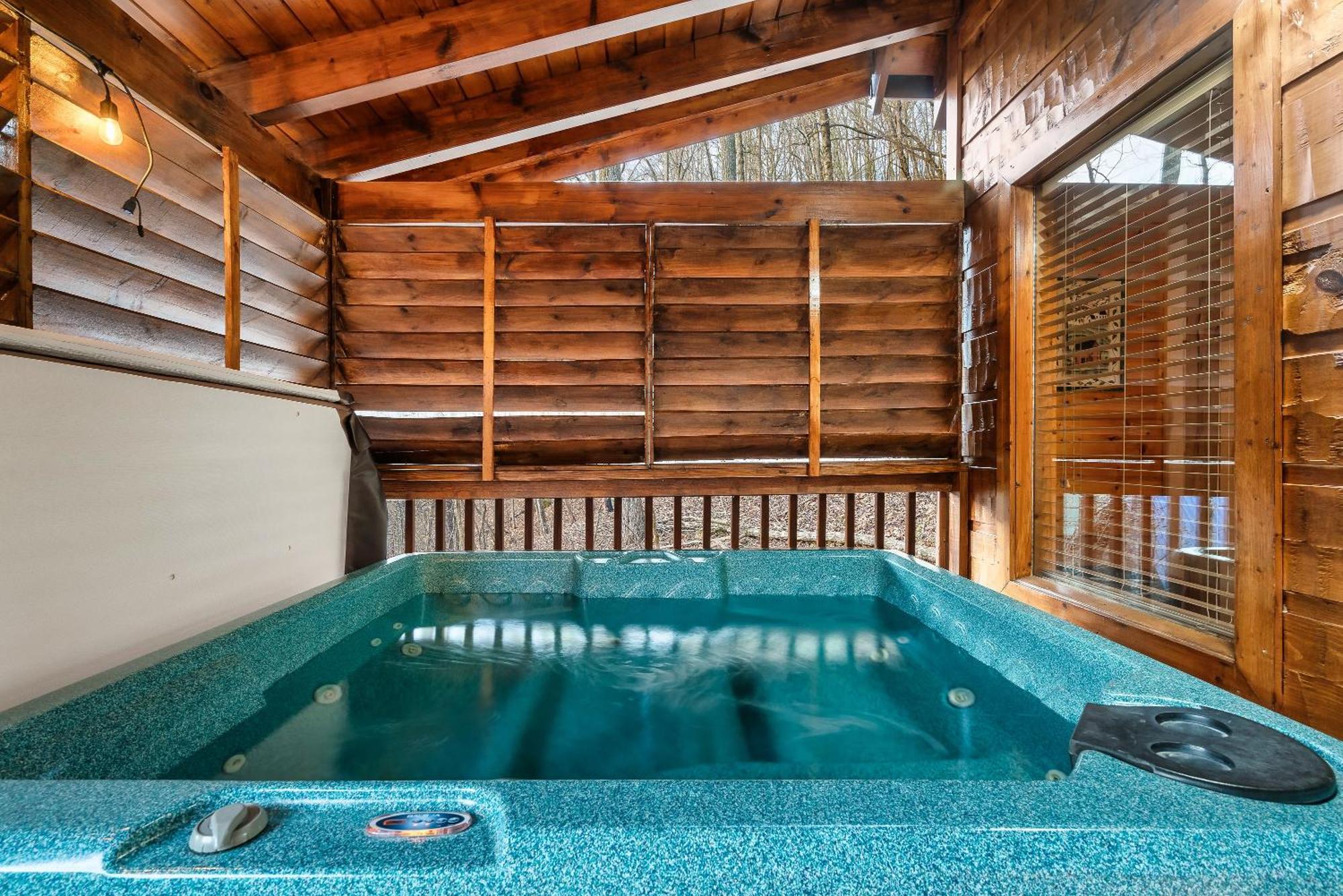 Private! Hot Tub, Views, & Games Villa Sevierville Bagian luar foto